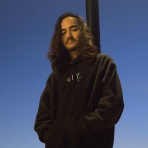 YCK资料,YCK最新歌曲,YCKMV视频,YCK音乐专辑,YCK好听的歌