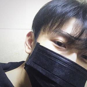 八月差资料,八月差最新歌曲,八月差MV视频,八月差音乐专辑,八月差好听的歌