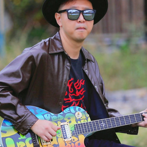 张希资料,张希最新歌曲,张希MV视频,张希音乐专辑,张希好听的歌