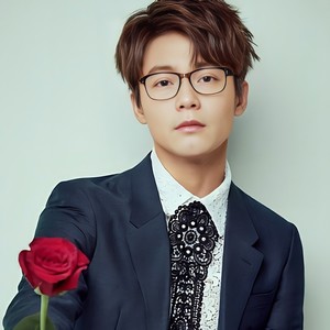 军哥资料,军哥最新歌曲,军哥MV视频,军哥音乐专辑,军哥好听的歌