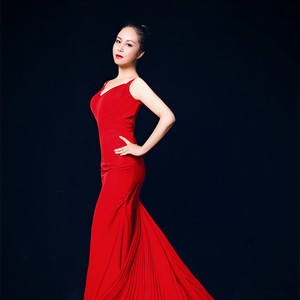 闪定春资料,闪定春最新歌曲,闪定春MV视频,闪定春音乐专辑,闪定春好听的歌