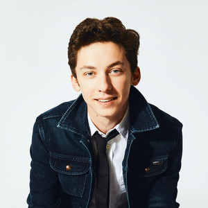 Andrew Barth Feldman资料,Andrew Barth Feldman最新歌曲,Andrew Barth FeldmanMV视频,Andrew Barth Feldman音乐专辑,Andrew Barth Feldman好听的歌