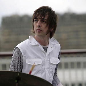 Danny Goffey资料,Danny Goffey最新歌曲,Danny GoffeyMV视频,Danny Goffey音乐专辑,Danny Goffey好听的歌