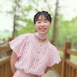 周莉资料,周莉最新歌曲,周莉MV视频,周莉音乐专辑,周莉好听的歌