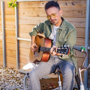 Jorge Luis Chacin资料,Jorge Luis Chacin最新歌曲,Jorge Luis ChacinMV视频,Jorge Luis Chacin音乐专辑,Jorge Luis Chacin好听的歌