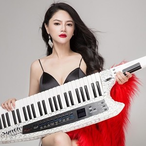 方然资料,方然最新歌曲,方然MV视频,方然音乐专辑,方然好听的歌