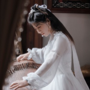 诗小美资料,诗小美最新歌曲,诗小美MV视频,诗小美音乐专辑,诗小美好听的歌