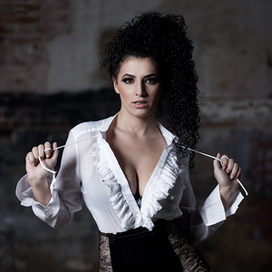 Tasha资料,Tasha最新歌曲,TashaMV视频,Tasha音乐专辑,Tasha好听的歌