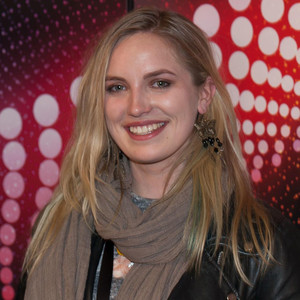 Molly Sterling资料,Molly Sterling最新歌曲,Molly SterlingMV视频,Molly Sterling音乐专辑,Molly Sterling好听的歌