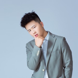 小龙龙资料,小龙龙最新歌曲,小龙龙MV视频,小龙龙音乐专辑,小龙龙好听的歌