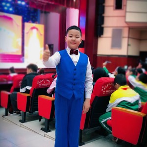 齐芮松资料,齐芮松最新歌曲,齐芮松MV视频,齐芮松音乐专辑,齐芮松好听的歌