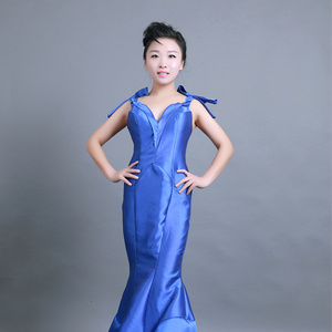 王霞芳资料,王霞芳最新歌曲,王霞芳MV视频,王霞芳音乐专辑,王霞芳好听的歌