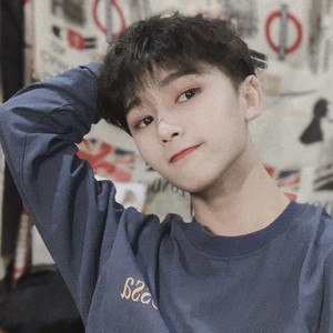 夏星辰资料,夏星辰最新歌曲,夏星辰MV视频,夏星辰音乐专辑,夏星辰好听的歌