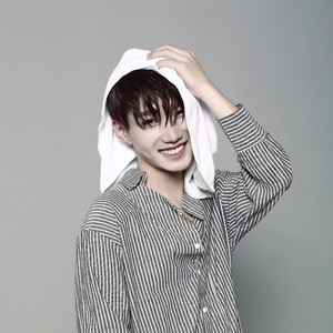 曾小凡资料,曾小凡最新歌曲,曾小凡MV视频,曾小凡音乐专辑,曾小凡好听的歌