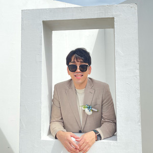 이휘근 (Kenneth)资料,이휘근 (Kenneth)最新歌曲,이휘근 (Kenneth)MV视频,이휘근 (Kenneth)音乐专辑,이휘근 (Kenneth)好听的歌