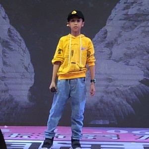 尹梓钧资料,尹梓钧最新歌曲,尹梓钧MV视频,尹梓钧音乐专辑,尹梓钧好听的歌