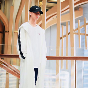 BLUERED资料,BLUERED最新歌曲,BLUEREDMV视频,BLUERED音乐专辑,BLUERED好听的歌