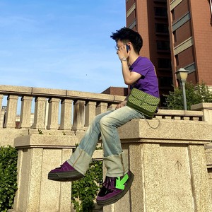 侯土鳖资料,侯土鳖最新歌曲,侯土鳖MV视频,侯土鳖音乐专辑,侯土鳖好听的歌