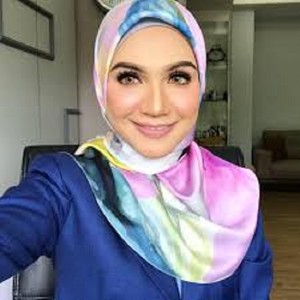 Datin Sri Nur Shahida