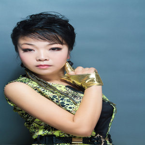 张月资料,张月最新歌曲,张月MV视频,张月音乐专辑,张月好听的歌