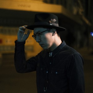 蓝调人资料,蓝调人最新歌曲,蓝调人MV视频,蓝调人音乐专辑,蓝调人好听的歌