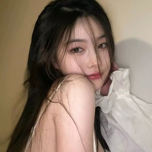 小阿饼儿资料,小阿饼儿最新歌曲,小阿饼儿MV视频,小阿饼儿音乐专辑,小阿饼儿好听的歌