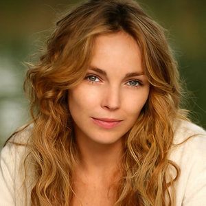 Claire Keim资料,Claire Keim最新歌曲,Claire KeimMV视频,Claire Keim音乐专辑,Claire Keim好听的歌