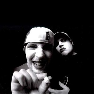 Twiztid资料,Twiztid最新歌曲,TwiztidMV视频,Twiztid音乐专辑,Twiztid好听的歌