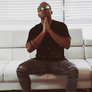 STARX资料,STARX最新歌曲,STARXMV视频,STARX音乐专辑,STARX好听的歌