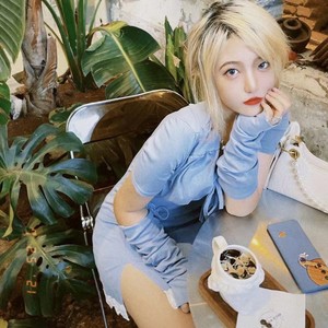 Shiny-X周芷璇资料,Shiny-X周芷璇最新歌曲,Shiny-X周芷璇MV视频,Shiny-X周芷璇音乐专辑,Shiny-X周芷璇好听的歌