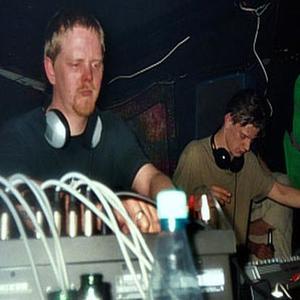 Mad Contrabender资料,Mad Contrabender最新歌曲,Mad ContrabenderMV视频,Mad Contrabender音乐专辑,Mad Contrabender好听的歌