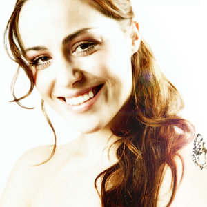 Maria Lucia资料,Maria Lucia最新歌曲,Maria LuciaMV视频,Maria Lucia音乐专辑,Maria Lucia好听的歌