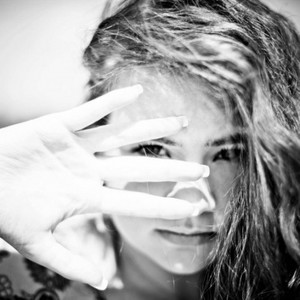 Jenifer Brening资料,Jenifer Brening最新歌曲,Jenifer BreningMV视频,Jenifer Brening音乐专辑,Jenifer Brening好听的歌