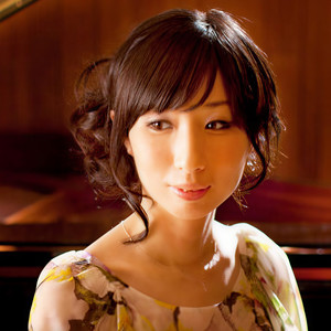 阿南亮子 (あなん りょうこ)资料,阿南亮子 (あなん りょうこ)最新歌曲,阿南亮子 (あなん りょうこ)MV视频,阿南亮子 (あなん りょうこ)音乐专辑,阿南亮子 (あなん りょうこ)好听的歌