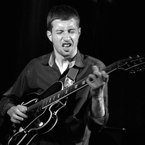 Ronny Graupe资料,Ronny Graupe最新歌曲,Ronny GraupeMV视频,Ronny Graupe音乐专辑,Ronny Graupe好听的歌