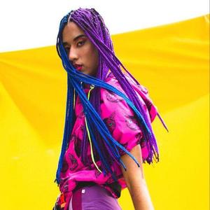 Lua Zanella资料,Lua Zanella最新歌曲,Lua ZanellaMV视频,Lua Zanella音乐专辑,Lua Zanella好听的歌