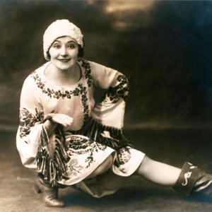 Nellie Casman资料,Nellie Casman最新歌曲,Nellie CasmanMV视频,Nellie Casman音乐专辑,Nellie Casman好听的歌