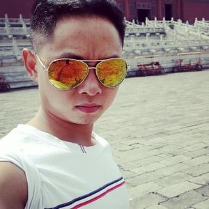 何志国资料,何志国最新歌曲,何志国MV视频,何志国音乐专辑,何志国好听的歌