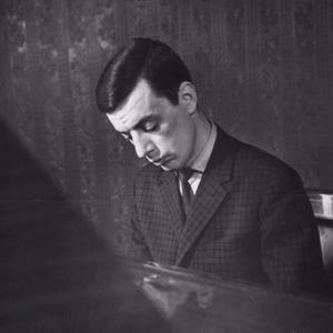 Raimonds Pauls资料,Raimonds Pauls最新歌曲,Raimonds PaulsMV视频,Raimonds Pauls音乐专辑,Raimonds Pauls好听的歌