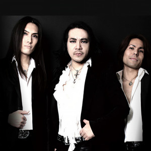 Kelly Simonz's Blind Faith资料,Kelly Simonz's Blind Faith最新歌曲,Kelly Simonz's Blind FaithMV视频,Kelly Simonz's Blind Faith音乐专辑,Kelly Simonz's Blind Faith好听的歌