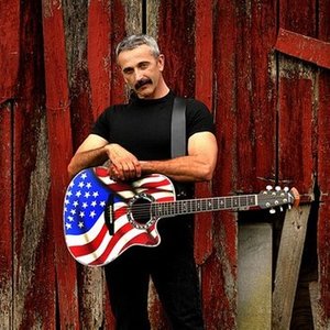 Aaron Tippin