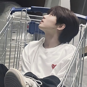 琉璃LI资料,琉璃LI最新歌曲,琉璃LIMV视频,琉璃LI音乐专辑,琉璃LI好听的歌