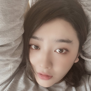 冯怡宁资料,冯怡宁最新歌曲,冯怡宁MV视频,冯怡宁音乐专辑,冯怡宁好听的歌