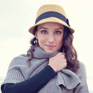 Dani Kerry资料,Dani Kerry最新歌曲,Dani KerryMV视频,Dani Kerry音乐专辑,Dani Kerry好听的歌