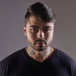 Vinni Fernandes资料,Vinni Fernandes最新歌曲,Vinni FernandesMV视频,Vinni Fernandes音乐专辑,Vinni Fernandes好听的歌