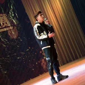 花闻名资料,花闻名最新歌曲,花闻名MV视频,花闻名音乐专辑,花闻名好听的歌