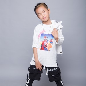 小侯子资料,小侯子最新歌曲,小侯子MV视频,小侯子音乐专辑,小侯子好听的歌