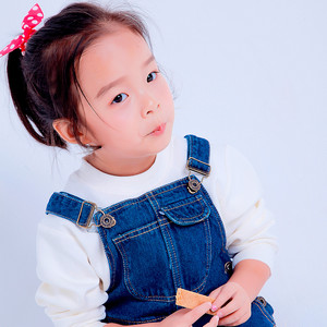 王佳宜资料,王佳宜最新歌曲,王佳宜MV视频,王佳宜音乐专辑,王佳宜好听的歌