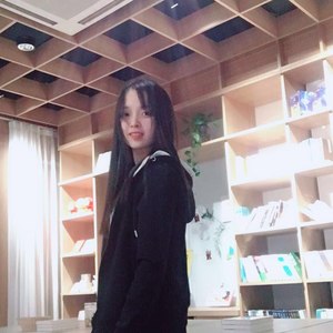 南霜资料,南霜最新歌曲,南霜MV视频,南霜音乐专辑,南霜好听的歌