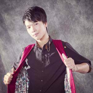 五哲资料,五哲最新歌曲,五哲MV视频,五哲音乐专辑,五哲好听的歌